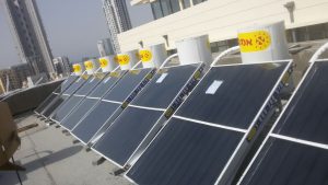 פאנלים סולאריים